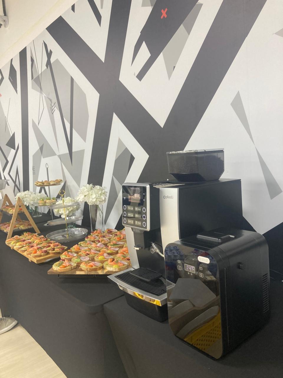 Cafesti Grande Rental